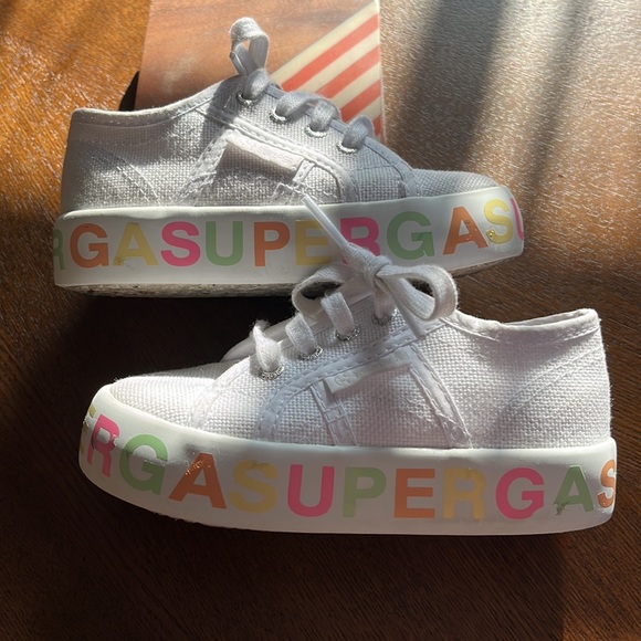 EU 25 Superga Platform Sneakers - Picture 2 of 5